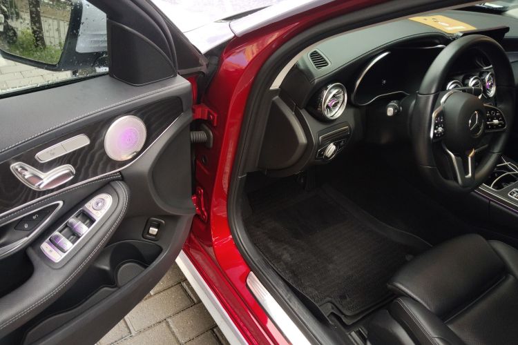 奔驰C级 2019款 C 260 L 运动版中控内饰7003