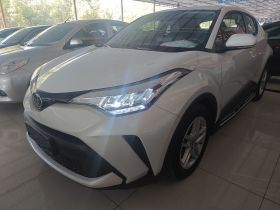 丰田C-HR 2021款 2.0L 舒适版