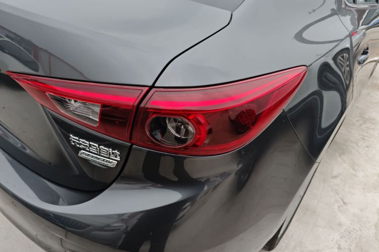 马自达3 昂克赛拉 2017款 三厢 2.0L 自动旗舰型 国V车身外观6006