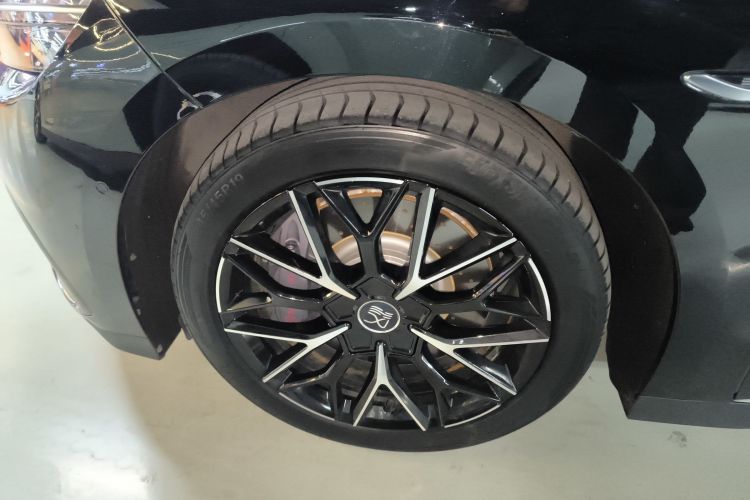 比亚迪 汉 2022款 EV 创世版 610KM四驱尊享型车身外观6007