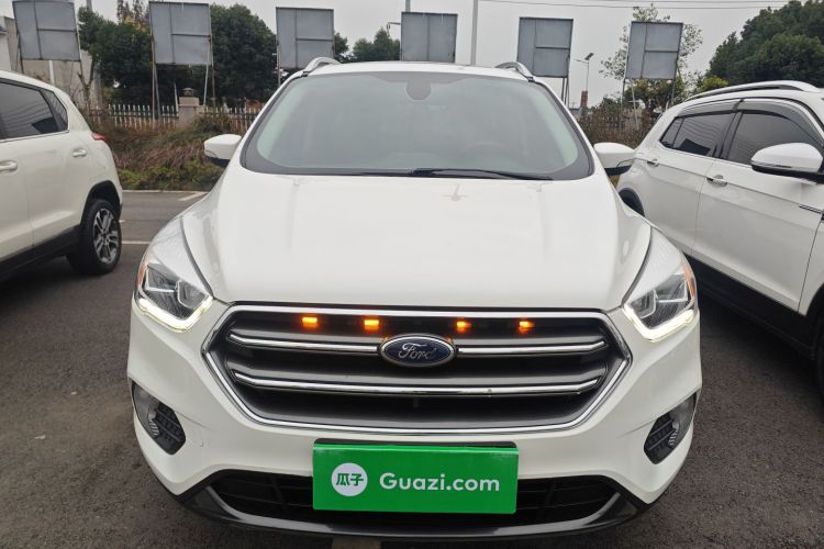 福特 翼虎 2019款 EcoBoost 180 两驱铂翼型 国VI车身外观2