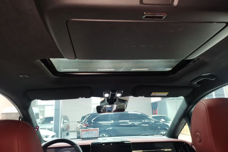 广汽传祺 传祺M8 2023款 宗师系列 双擎 御尊版中控内饰22