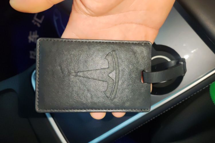 特斯拉 Model Y 2022款 改款 后轮驱动版中控内饰11