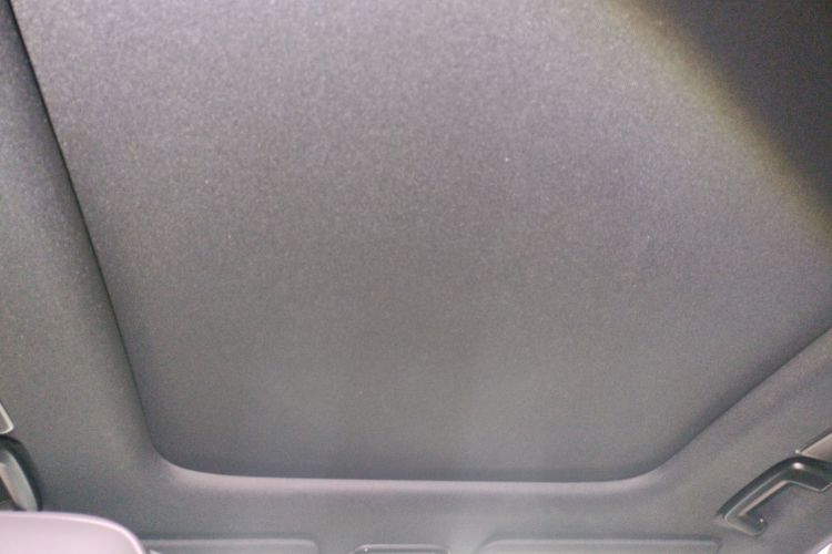 领克08 EM-P 2025款 220km 四驱性能Halo局部细节22