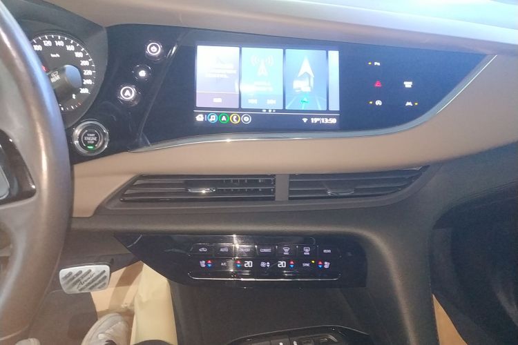 别克 昂科旗 2020款 28T 四驱旗舰型中控内饰16