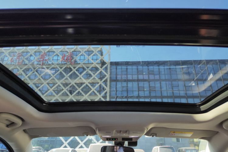 别克 昂科威 2019款 20T 两驱豪华型 国V中控内饰22