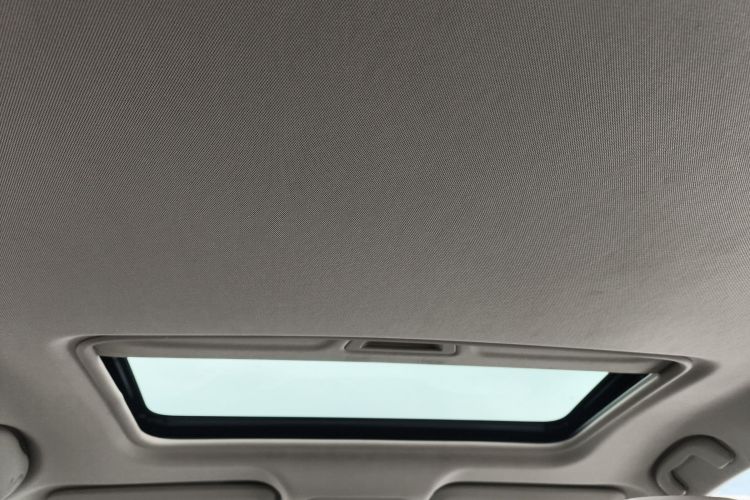 别克 英朗 2018款 15T 双离合精英型 国V中控内饰22