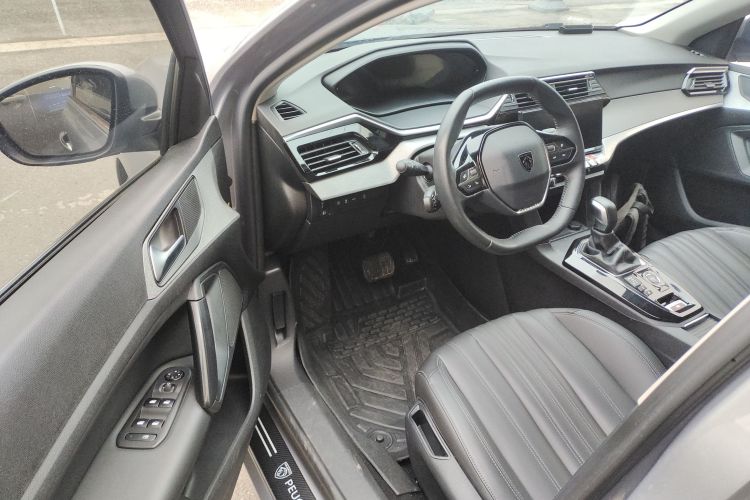 标致408 2022款 1.6T 追光版中控内饰20