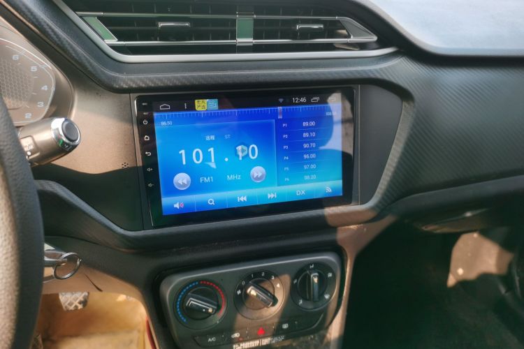 奇瑞 瑞虎3X 2018款 1.5L 手动舒适版中控内饰16