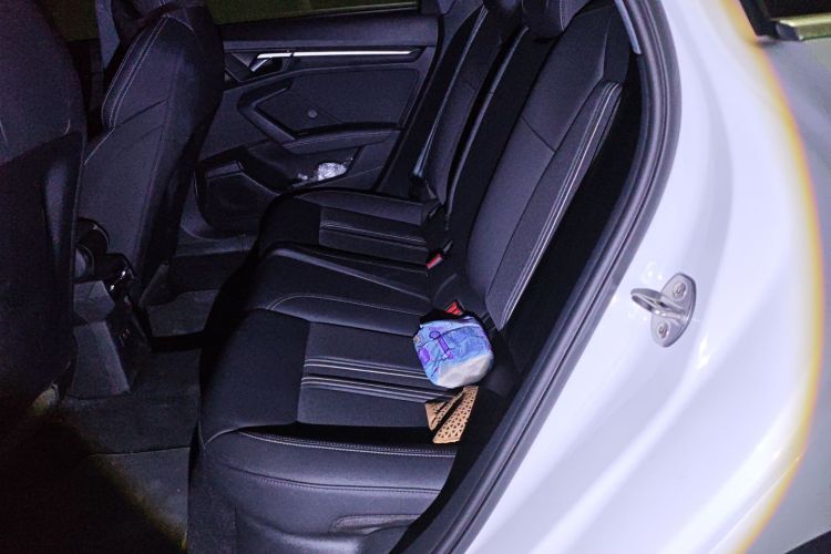 奥迪A3 2022款 A3L Limousine 35 TFSI 时尚运动型中控内饰21