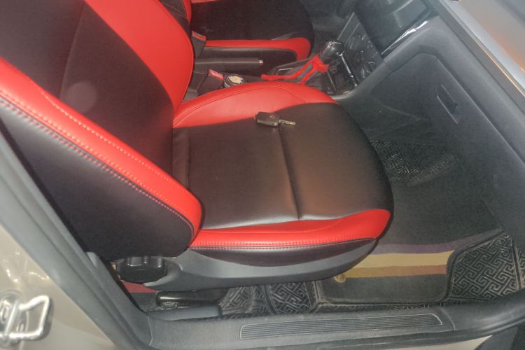 大众 2019款 宝来·传奇 1.5L 自动时尚型 国V局部细节41