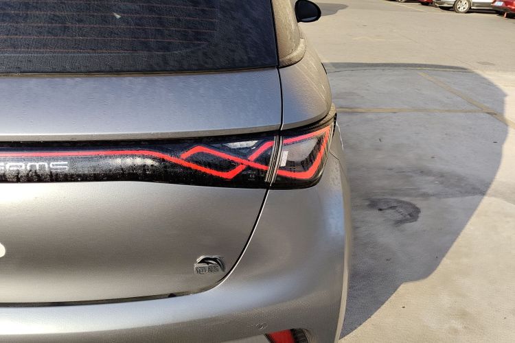 比亚迪 海豚 2021款 405km 时尚版车身外观9