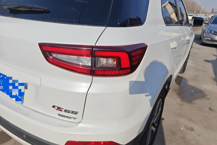 长安CS55 2017款 1.5T 手动炫色型车身外观9