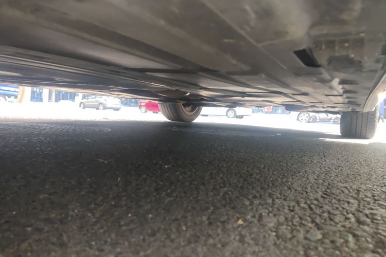 宝马3系 2016款 320Li 进取型局部细节9004