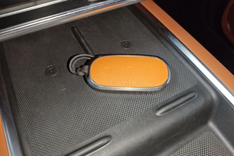 理想汽车 理想L8 2023款 Pro中控内饰7001