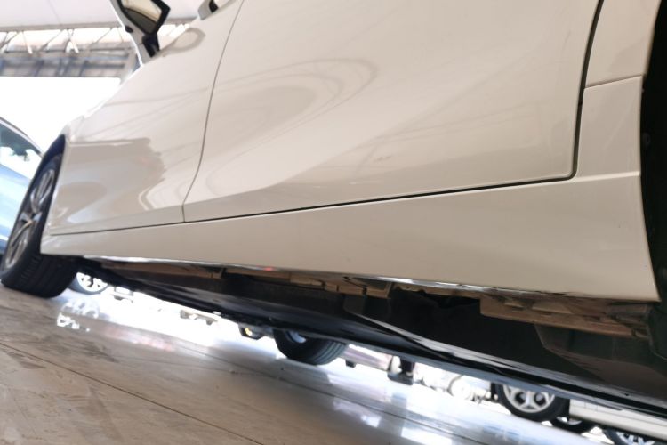 雷克萨斯ES 2021款 200 卓越版局部细节9002