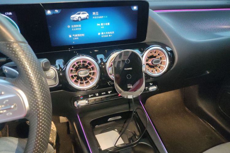 奔驰EQA 2022款 EQA 300 4MATIC 首发特别版中控内饰16