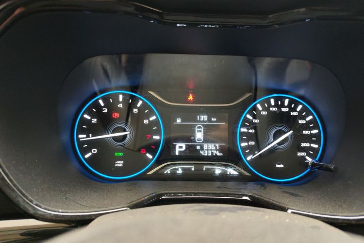 广汽传祺 传祺GS4 2018款 235T 自动两驱精英百万纪念版中控内饰14