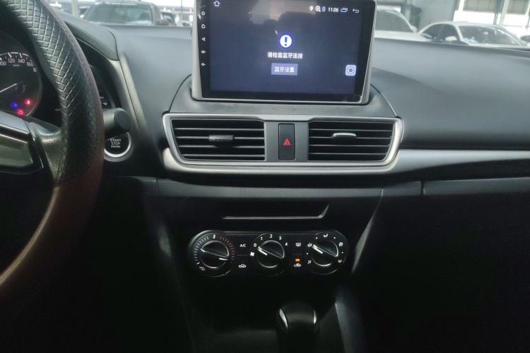 马自达3 昂克赛拉 2017款 三厢 1.5L 自动舒适型 国V中控内饰16