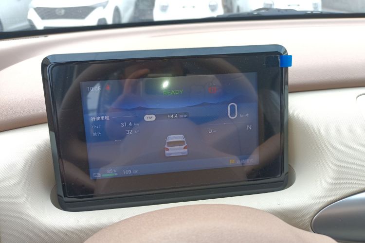 五菱汽车 宏光MINIEV 2025款 四门版 进阶款中控内饰14