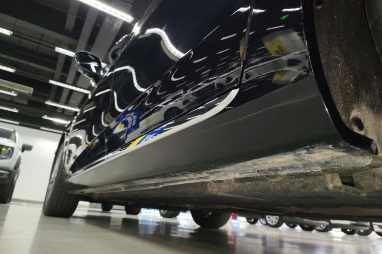 红旗H5 2023款 2.0T 自动智联旗畅版局部细节9002