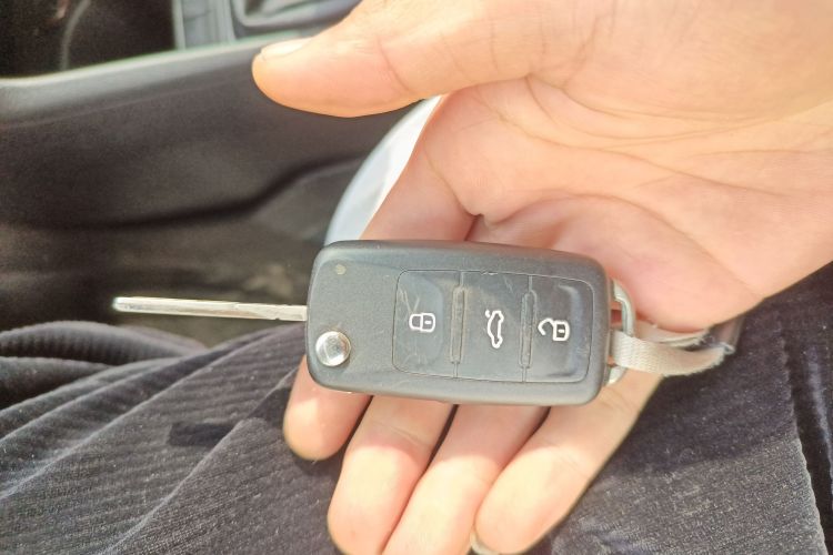 捷达VA3 2021款 1.5L 手动进取版中控内饰11