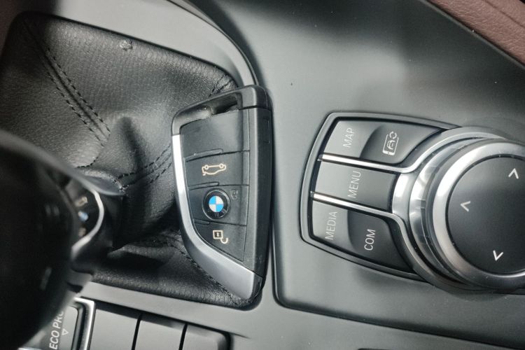 宝马X1 2022款 sDrive20Li 时尚型中控内饰7001