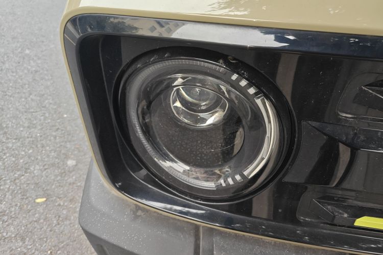 吉利银河 2025款 210km 熊猫骑士车身外观8