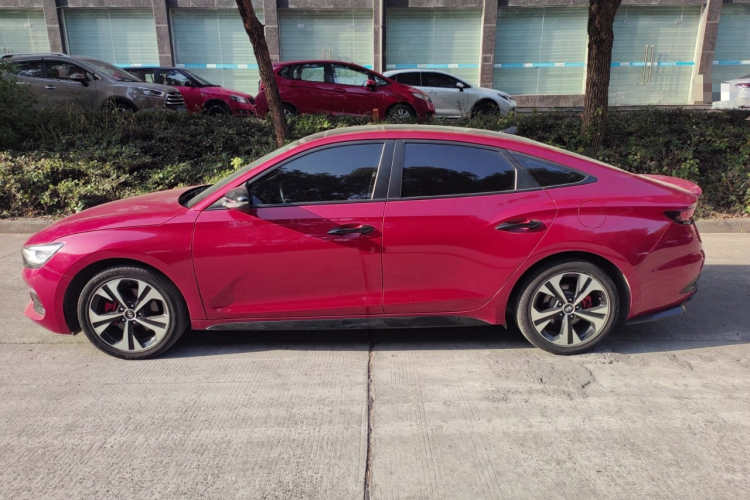 现代 菲斯塔 2021款 280TGDi GLX精英版车身外观6003