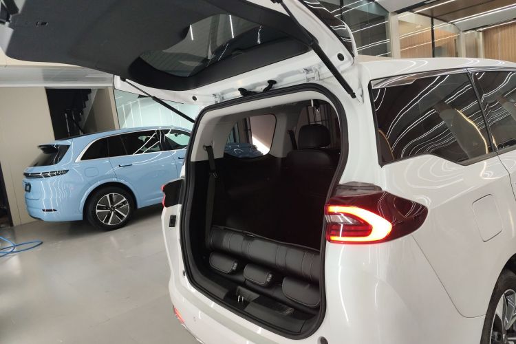 广汽传祺 传祺M6 2023款 PRO 270T DCT尊享版局部细节23