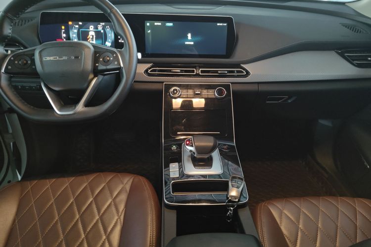 北京汽车 北京X7 2020款 1.5TD DCT致风版中控内饰12
