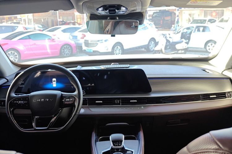 奇瑞 瑞虎8 PRO 2022款 390T 两驱浩瀚版 5座中控内饰12