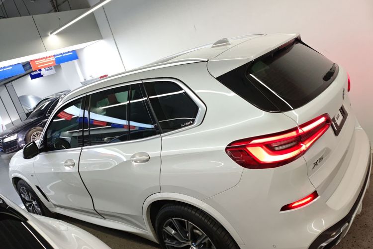 宝马X5(进口) 2019款 xDrive40i M运动套装车身外观4