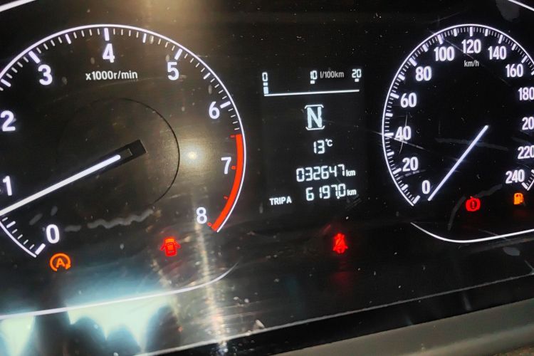 本田 英仕派 2019款 260TURBO 精致版 国VI中控内饰15