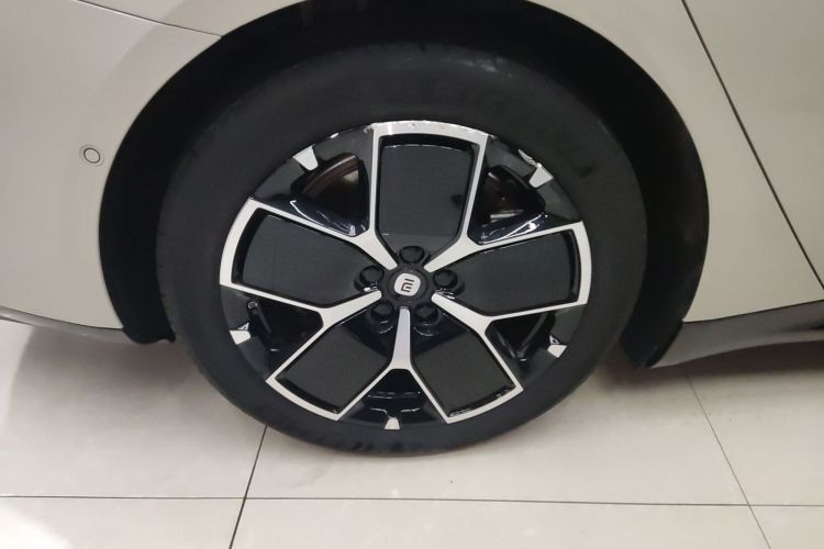 小米汽车 小米SU7 2024款 后驱长续航智驾版车身外观6003