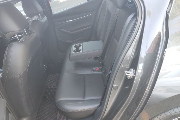 马自达3 昂克赛拉 2023款 2.0L 自动质臻版中控内饰21