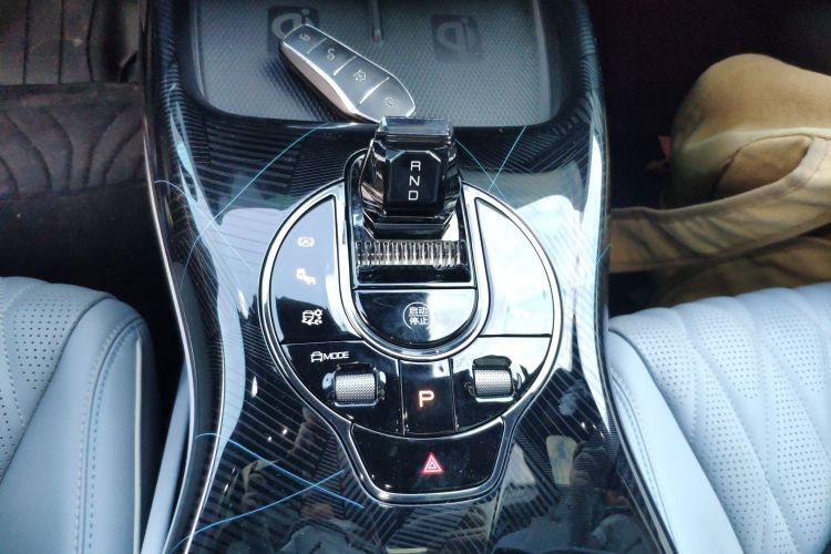 比亚迪 海豹 2022款 700km 长续航后驱版中控内饰18