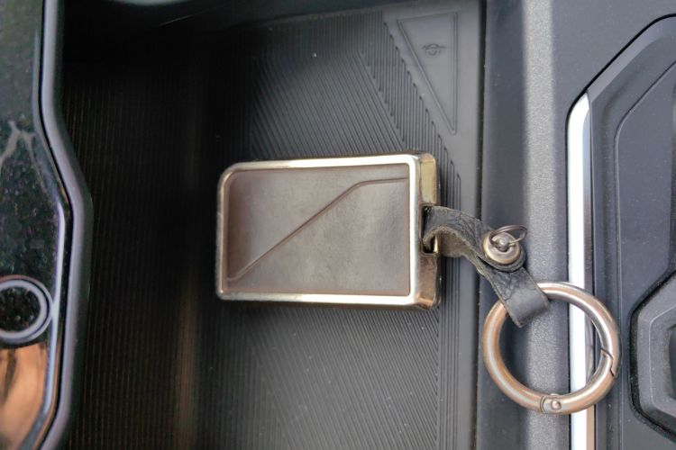 领克05 2020款 2.0TD 两驱耀Halo中控内饰11