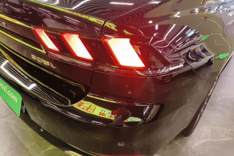 标致508 2022款 508L 360THP PureTech 驾趣版车身外观9