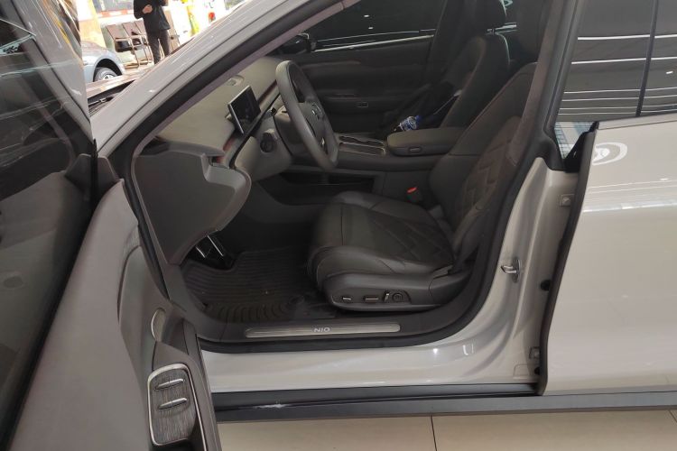 蔚来ET7 2022款 100kWh 首发版中控内饰19