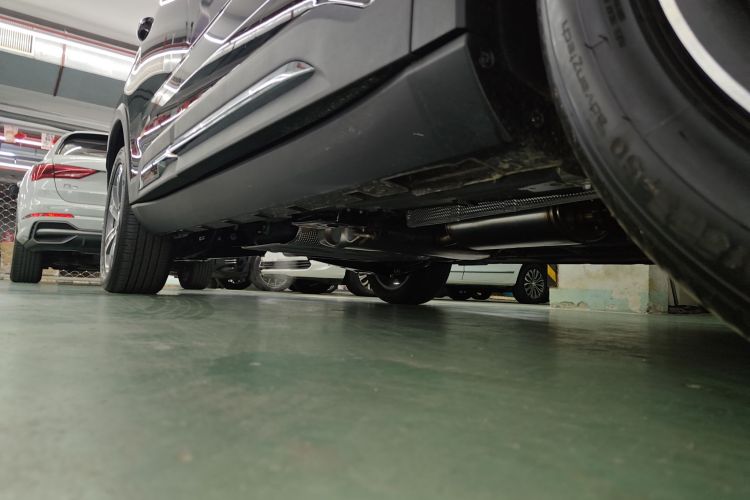 吉利汽车 豪越L 2024款 2.0T DCT尊贵型局部细节9001