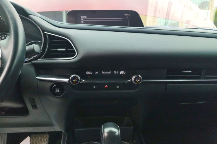 马自达CX-30 2020款 2.0L 自动雅悦型中控内饰16