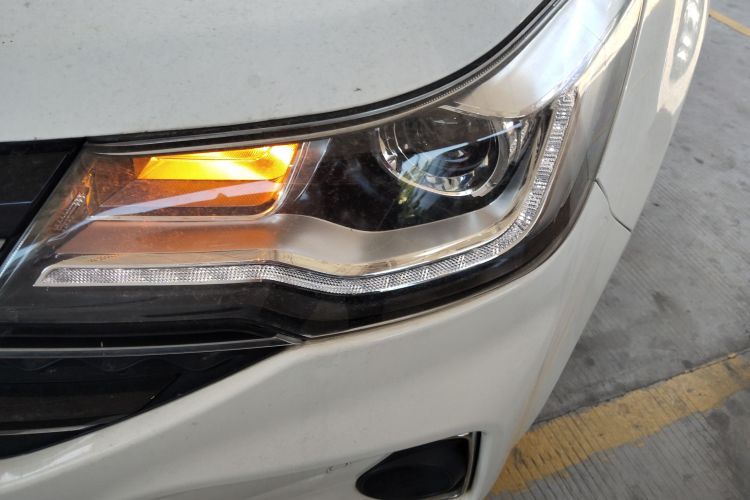 江汽集团 瑞风R3 2019款 1.5T 劲风型 7座局部细节36