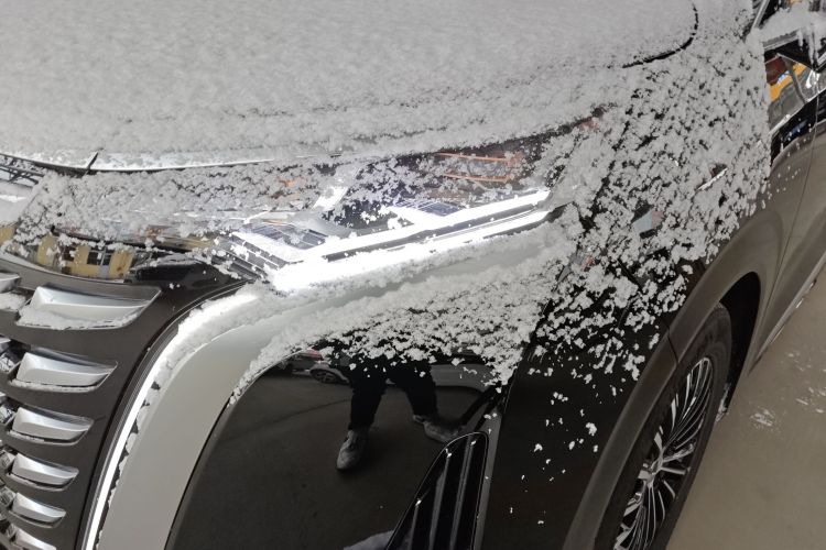 腾势D9 2024款 DM-i 1050 尊享型局部细节36