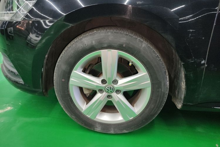 大众 朗逸 2017款 1.6L 自动风尚版车身外观6007