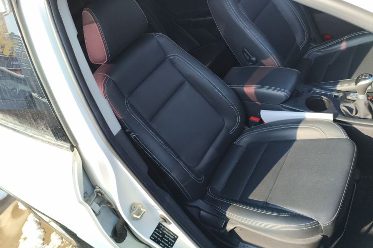 北汽幻速S6 2016款 1.5T 手动领先型局部细节41