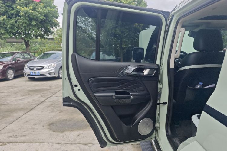 坦克300 2021款 城市版 2.0T 很有型中控内饰49