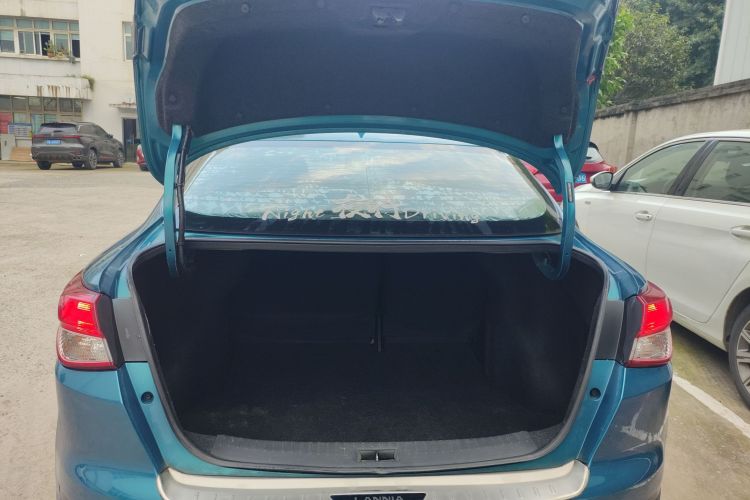 日产 蓝鸟 2019款 1.6L CVT炫酷版 国VI局部细节23