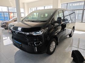 上汽大通MAXUS 新途V70 2023款 2.0T 精英版 自动短轴低顶 5/6座