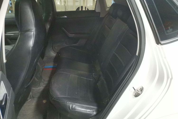 大众 Polo 2019款 Plus 1.5L 自动全景乐享版中控内饰7004